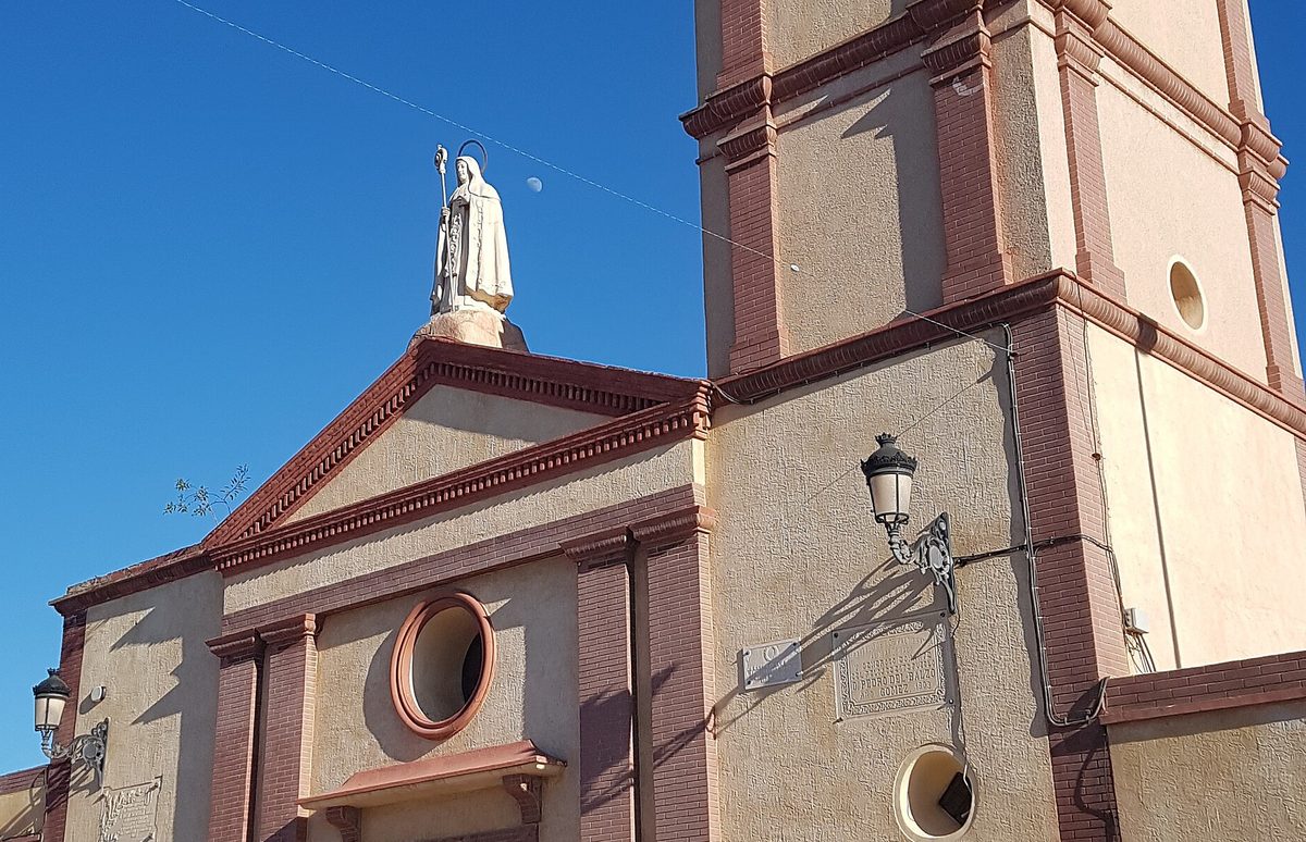 Detalle arquitectónico de la iglesia parroquial